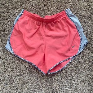 Nike Youth Large Coral/pink shorts